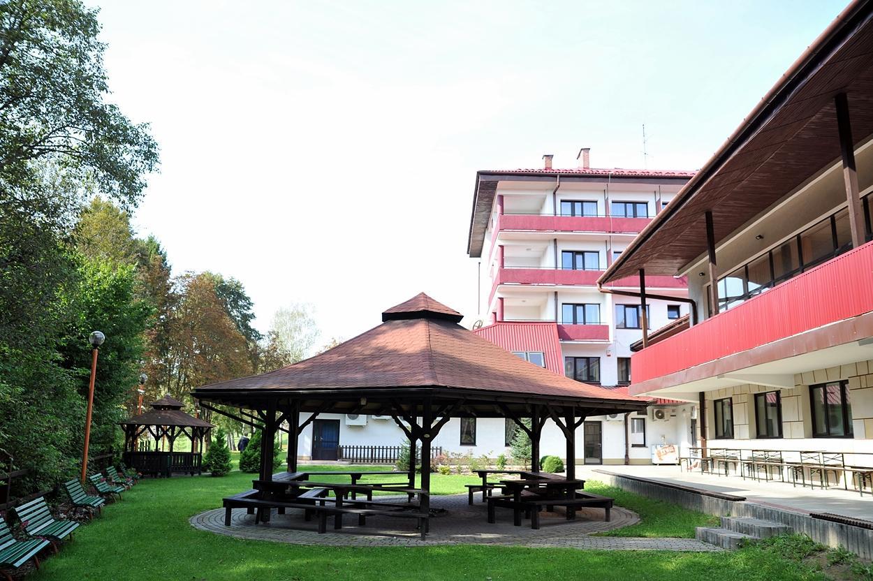 Sanatorium Dedal Hotel Polańczyk Екстериор снимка